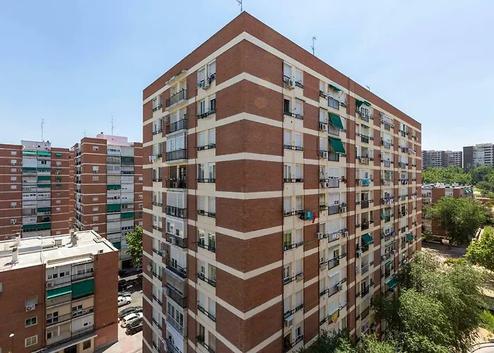 Apartamentos La Vaguada Suites